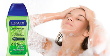 гели для душа Crystals Health гель для душа Relax девушка в пене